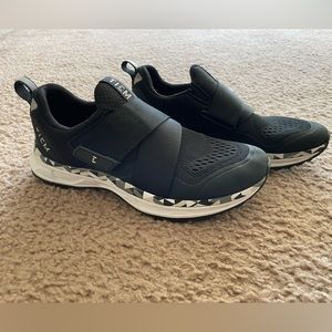TIEM Cycle Shoes (with SPD clips!)